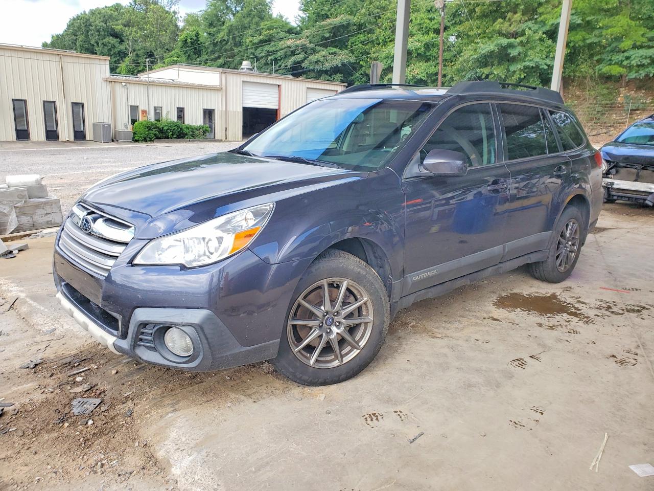 2013 SUBARU OUTBACK