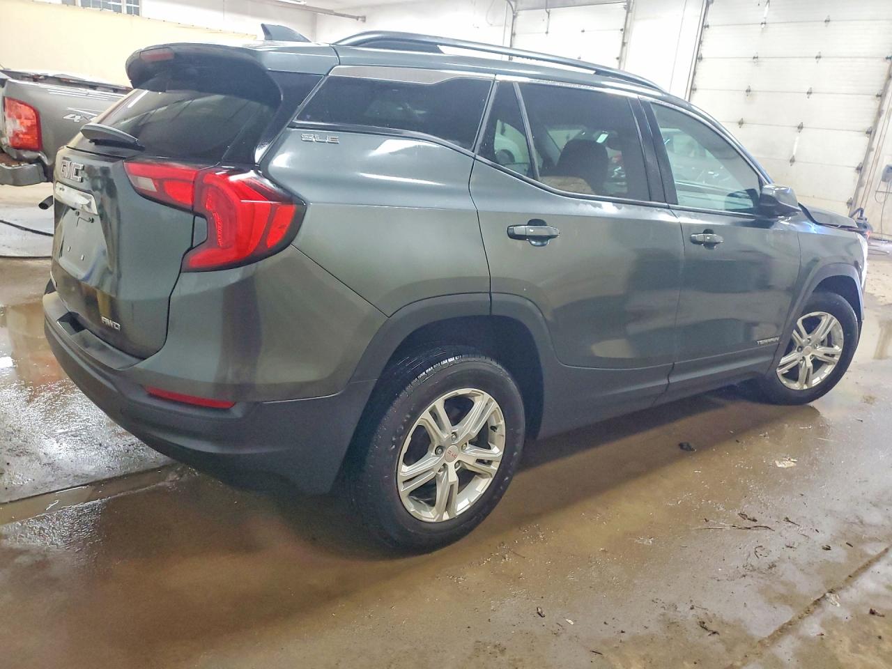 3GKALTEV3LL146227 · 2020 GMC TERRAIN · 3/13