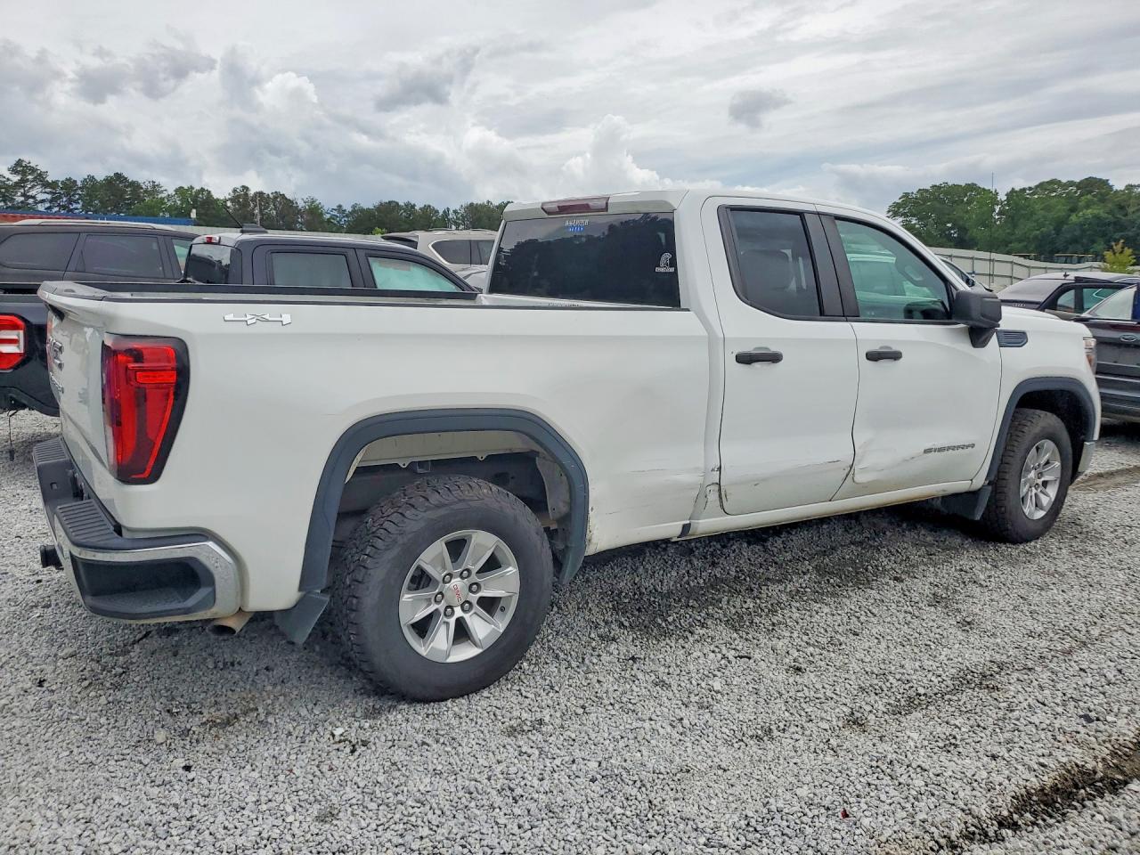 1GTR9AEK5NZ207113 · 2022 GMC SIERRA LIMITED · 3/12