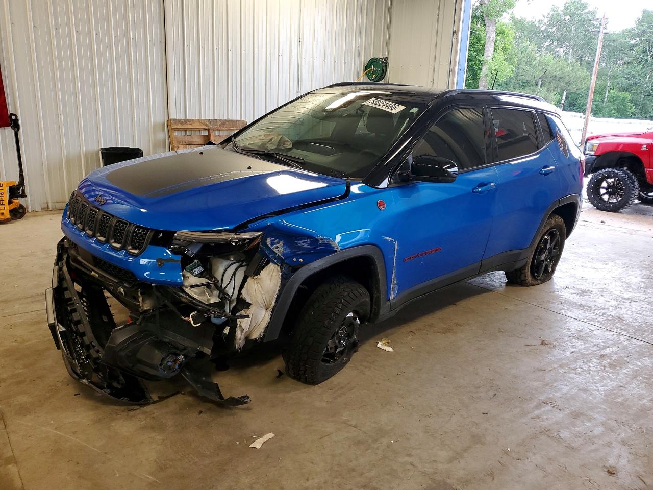 3C4NJDDN1PT537926 · 2023 JEEP COMPASS