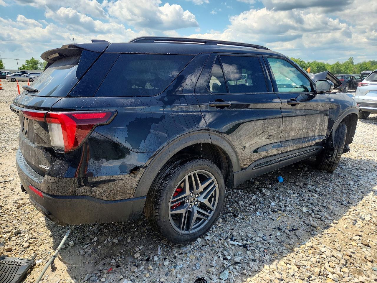 1FMUK8KH8SGC54946 · 2025 FORD EXPLORER · 3/13
