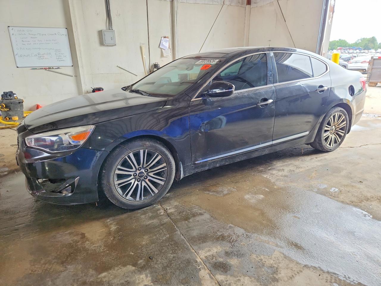 KNALN4D76E5140218 · 2014 KIA CADENZA