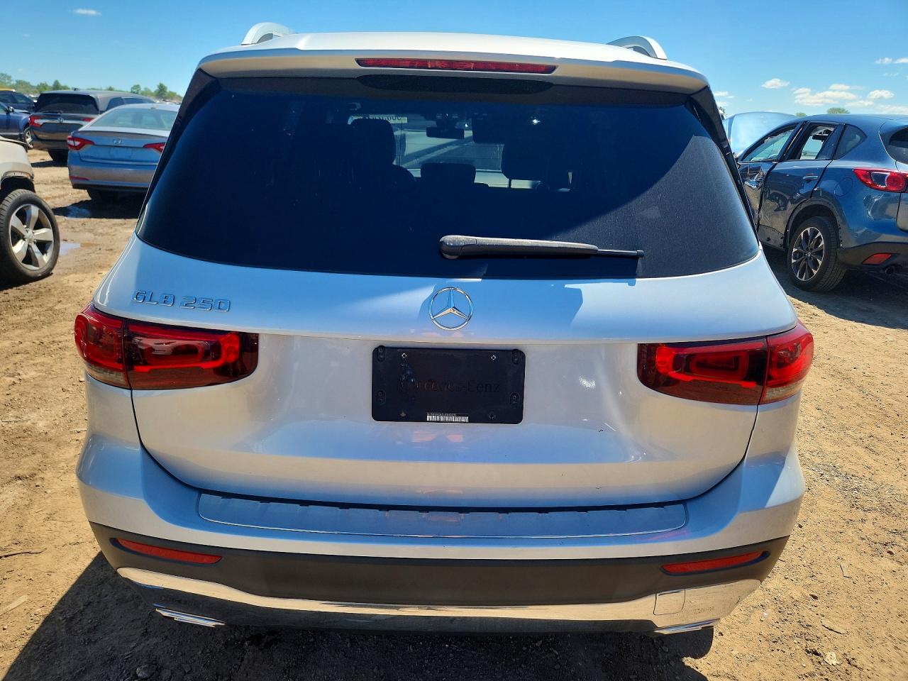 W1N4M4GB0LW049035 · 2020 MERCEDES-BENZ GLB · 5/11