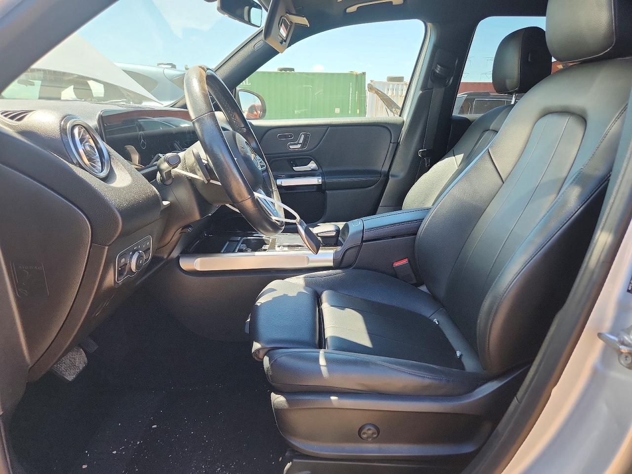 W1N4M4GB0LW049035 · 2020 MERCEDES-BENZ GLB · 6/11