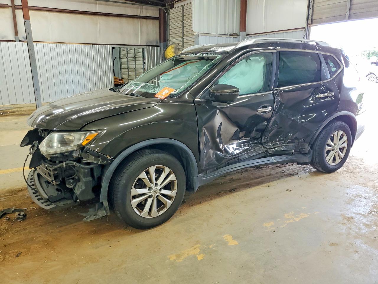 2016 NISSAN ROGUE