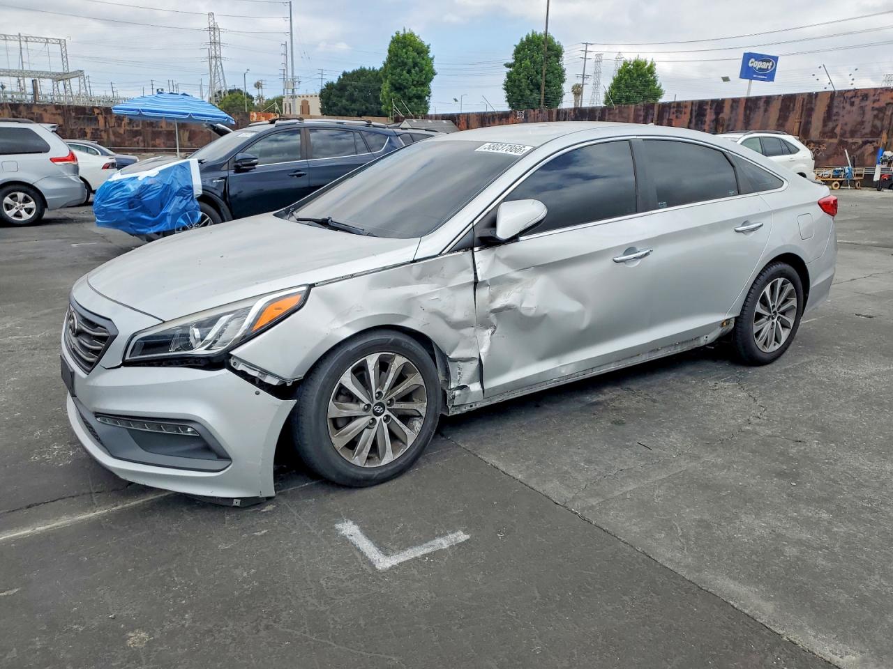 5NPE34AF2FH055231 · 2015 HYUNDAI SONATA