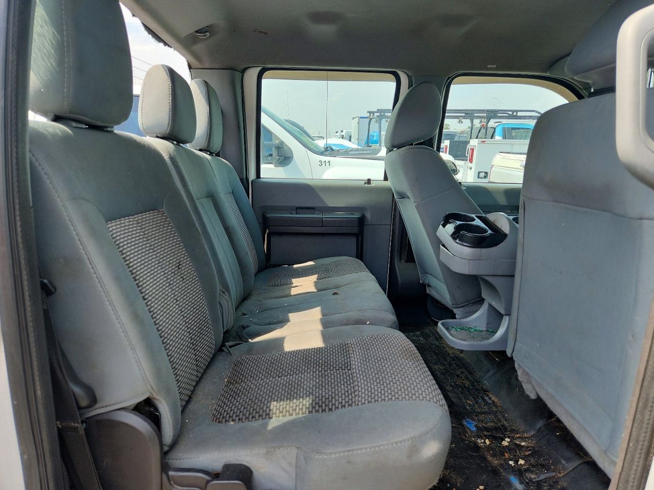 1FT8W3B68BEC12168 · 2011 FORD F350 · 6/10