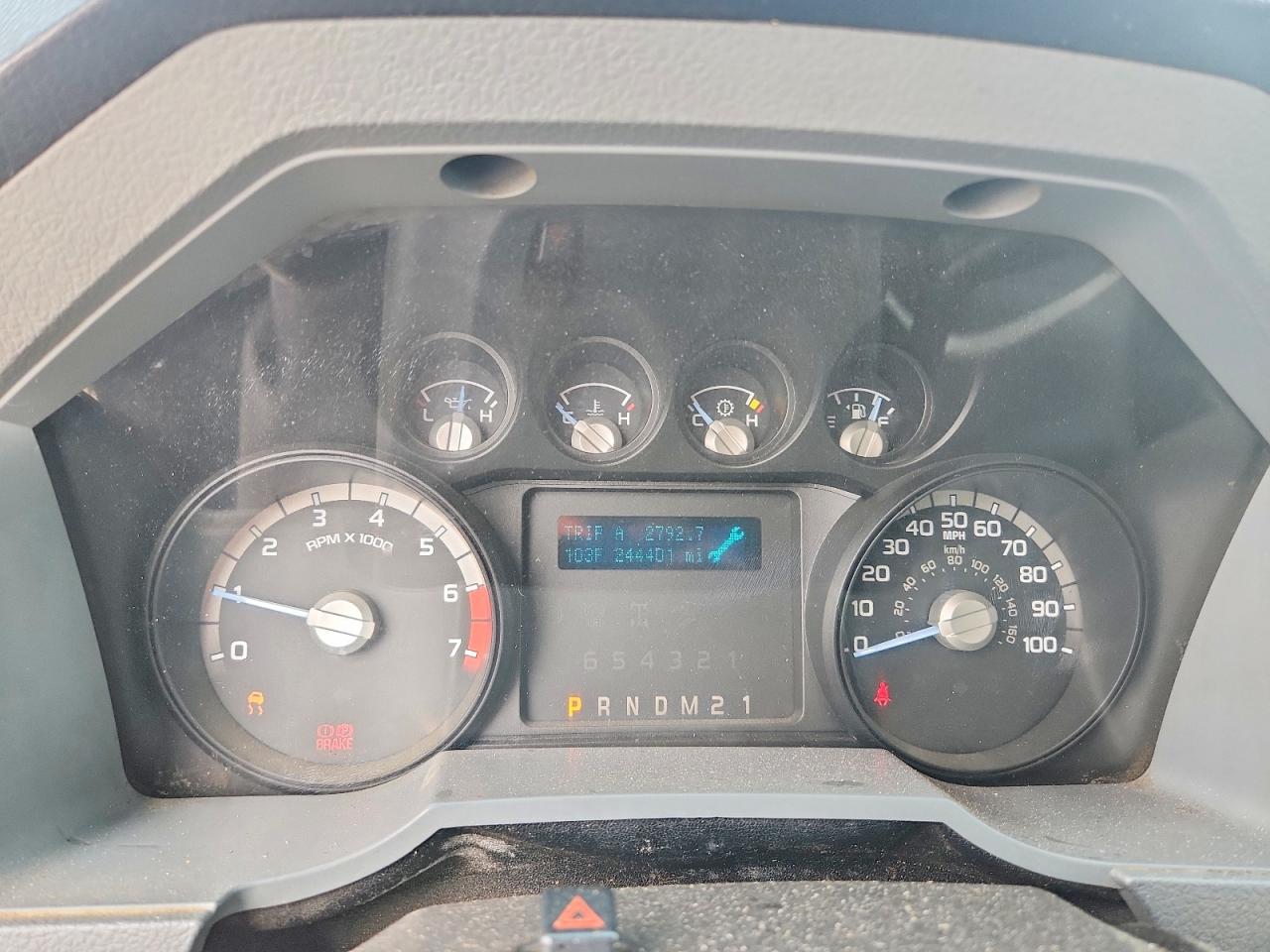1FT8W3B68BEC12168 · 2011 FORD F350 · 8/10