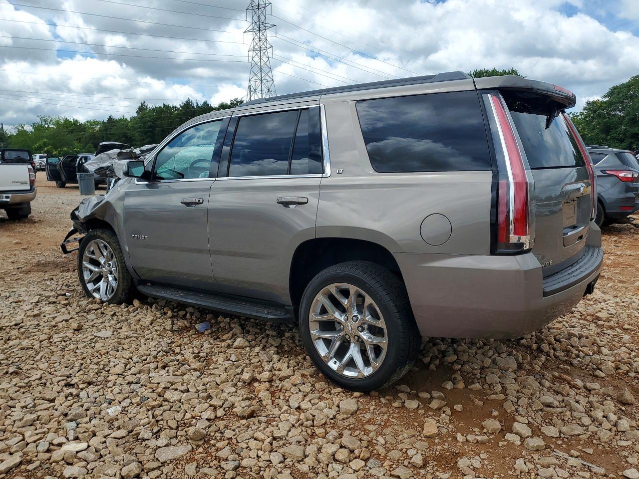 1GNSKBKC8HR300762 · 2017 CHEVROLET TAHOE · 2/13
