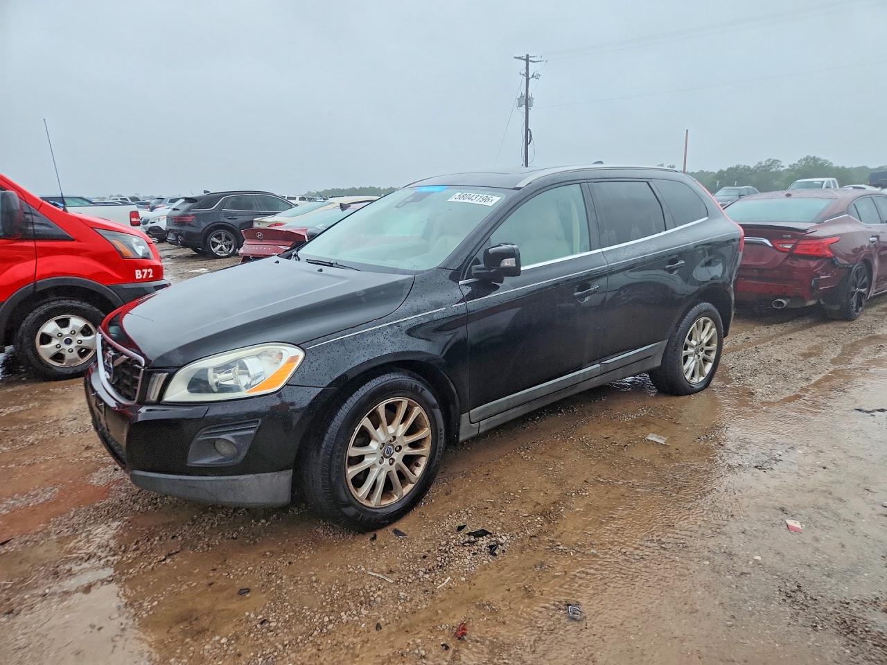 YV4992DZ4A2023009 · 2010 VOLVO XC60