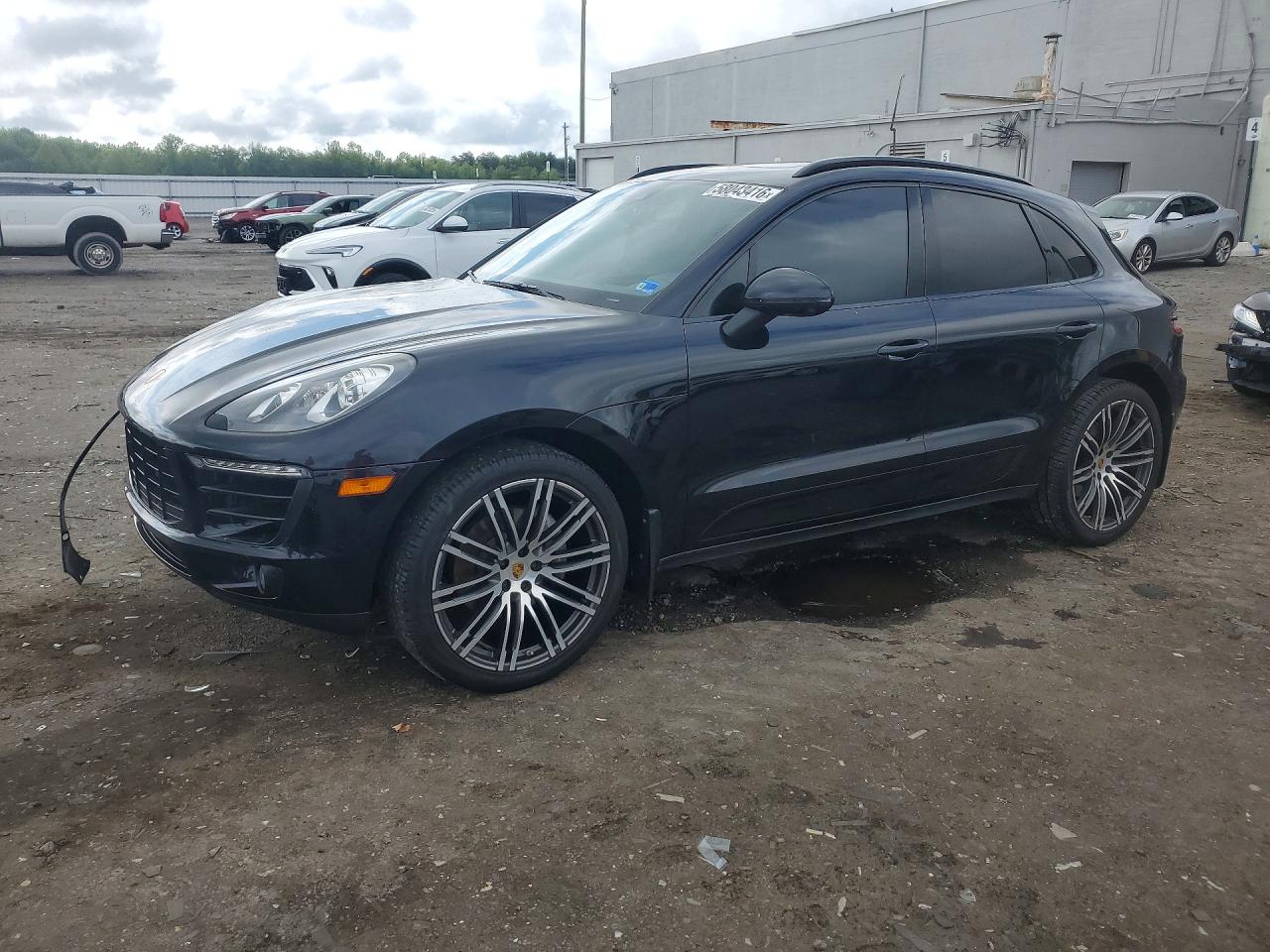 2018 PORSCHE MACAN