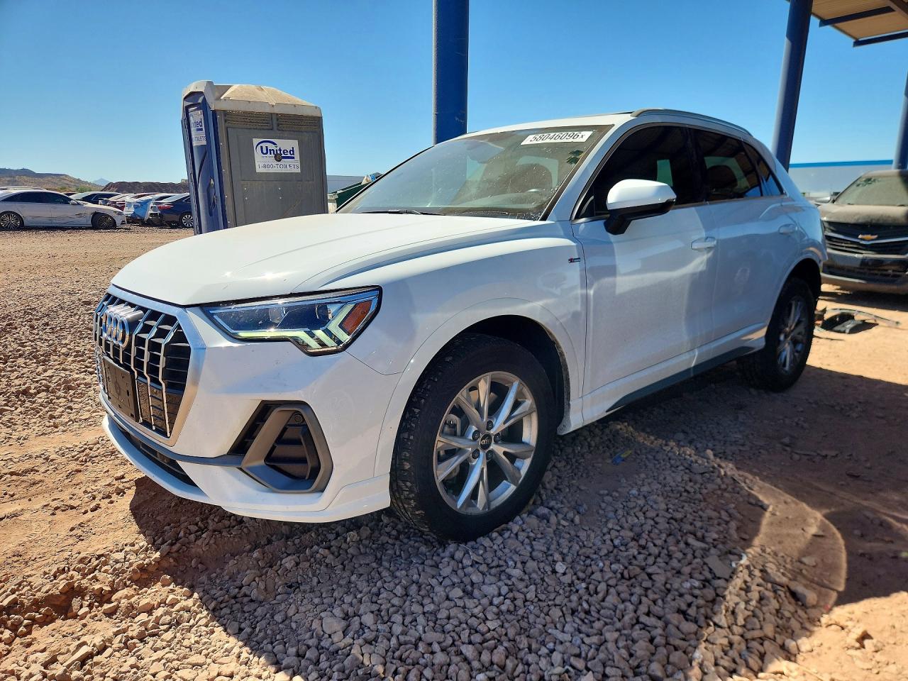 WA1DECF34P1135678 · 2023 AUDI Q3