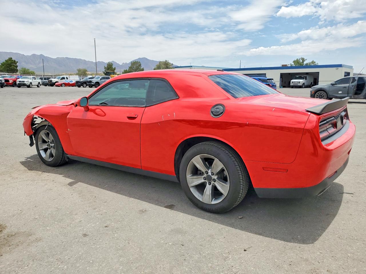2C3CDZAG8FH839680 · 2015 DODGE CHALLENGER · 2/13