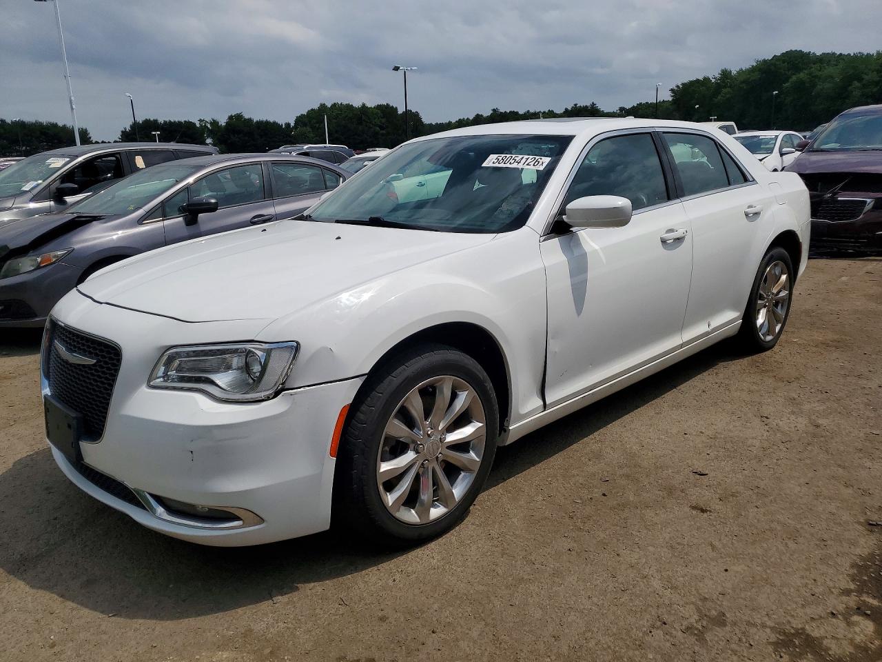 2C3CCARG7GH262098 · 2016 CHRYSLER 300