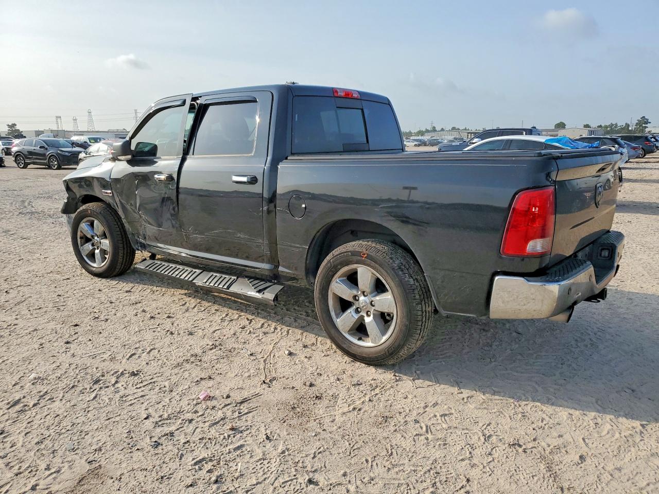 1C6RR6LM8JS354067 · 2018 RAM 1500 · 2/12