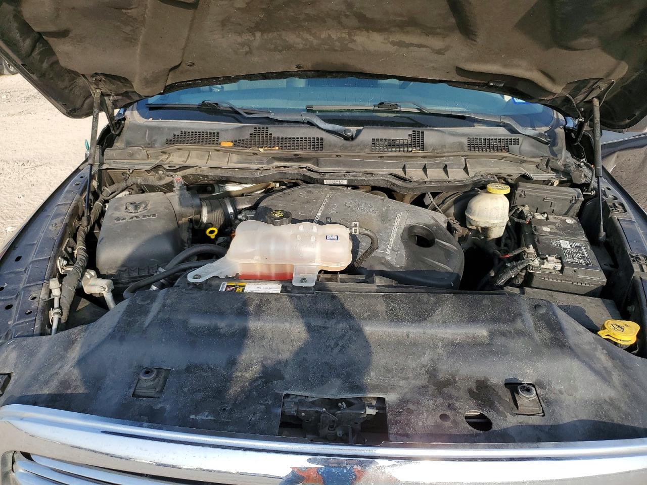 1C6RR6LM8JS354067 · 2018 RAM 1500 · 11/12