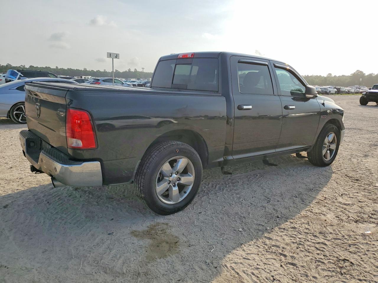 1C6RR6LM8JS354067 · 2018 RAM 1500 · 3/12