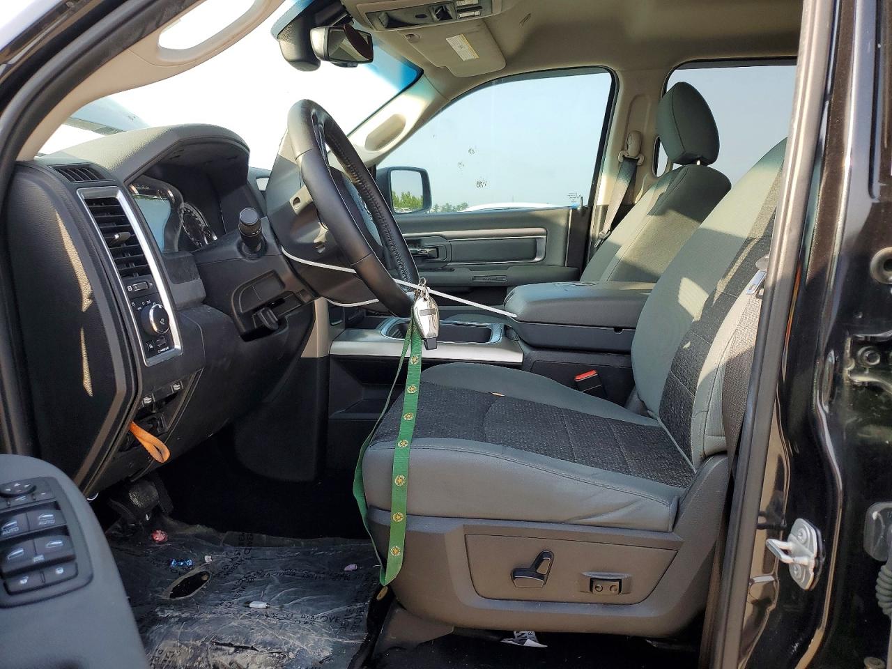 1C6RR6LM8JS354067 · 2018 RAM 1500 · 7/12
