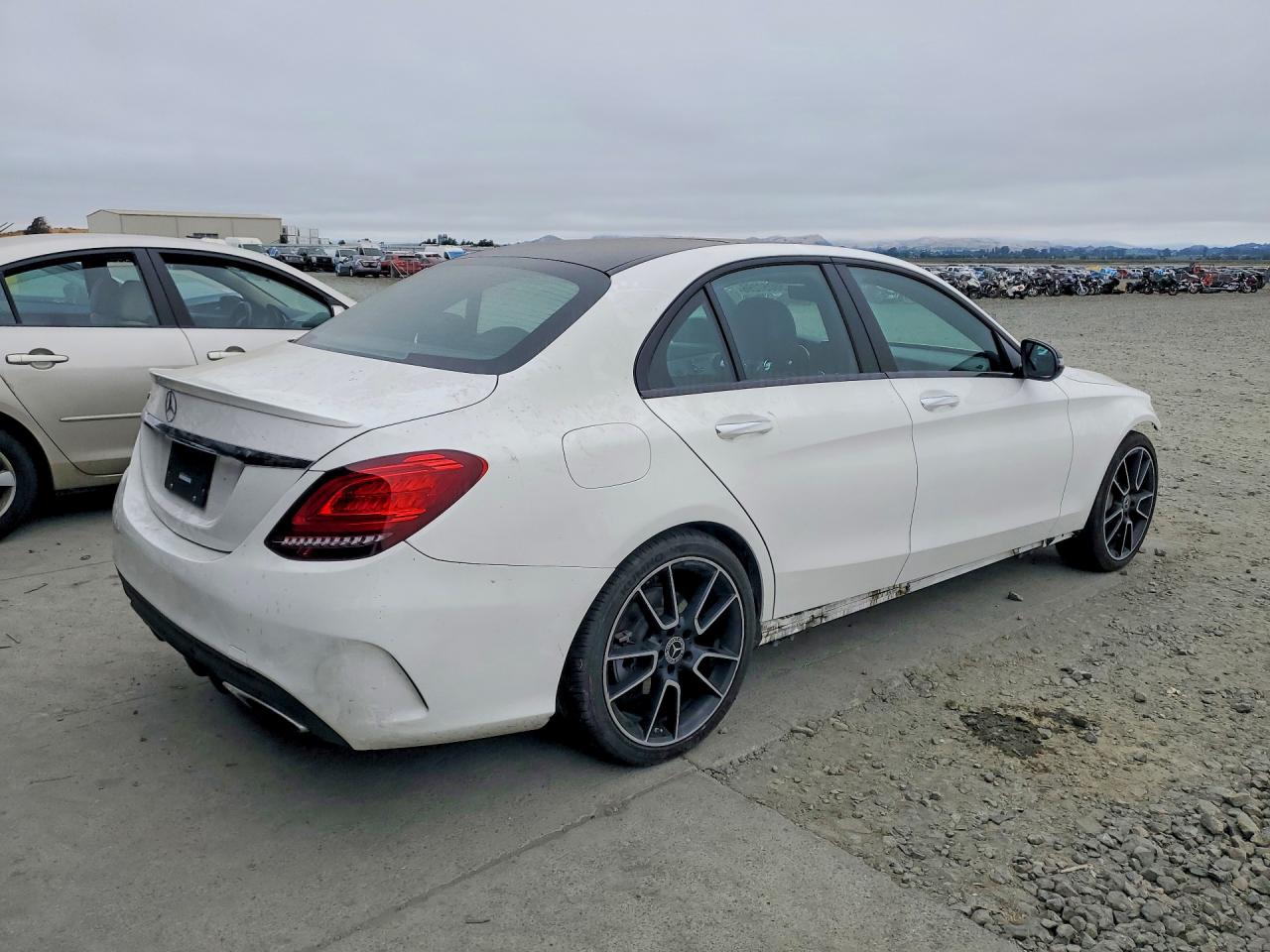 55SWF8DBXKU294271 · 2019 MERCEDES-BENZ C · 3/13