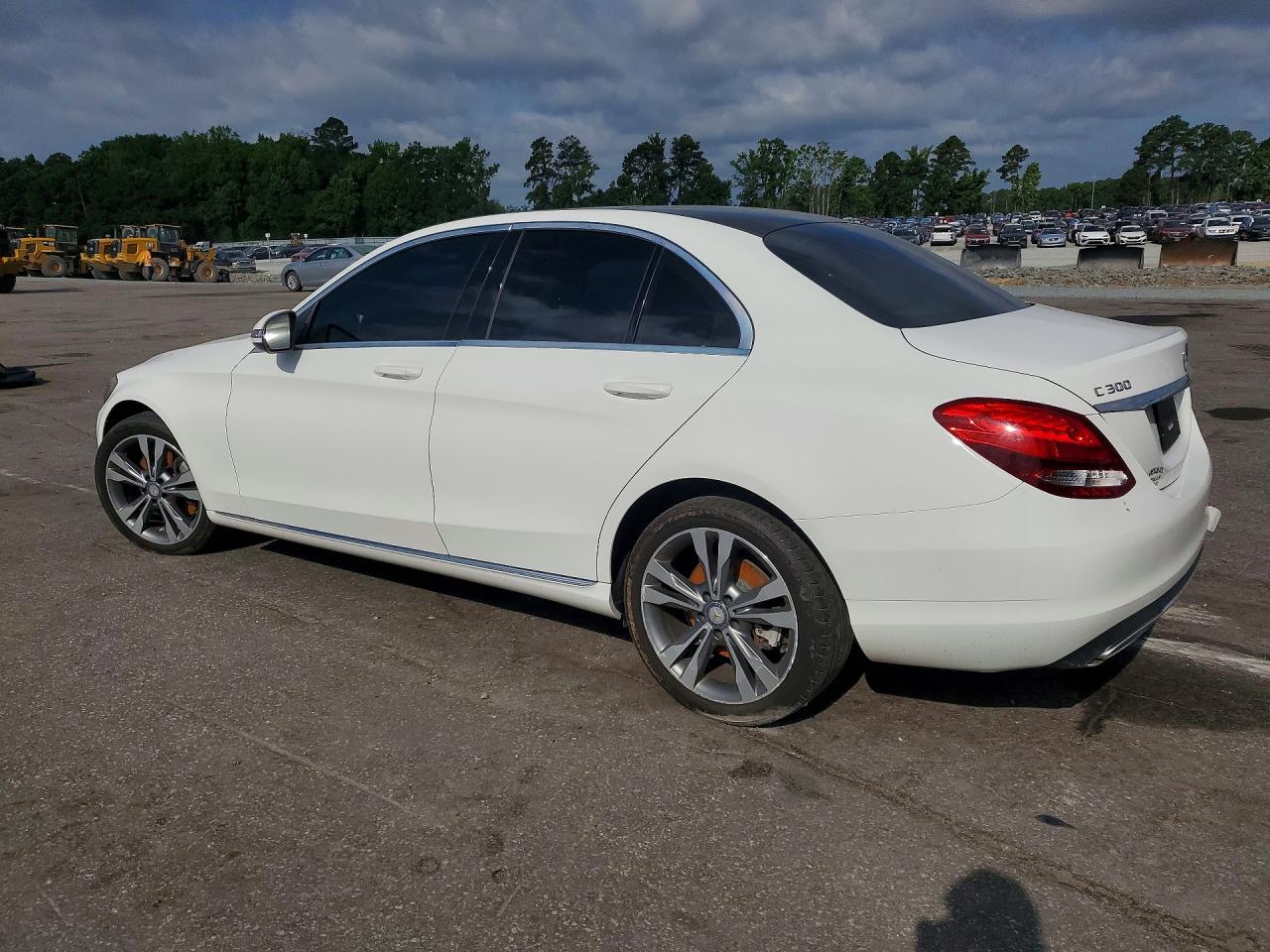 55SWF4KB3GU156056 · 2016 MERCEDES-BENZ C · 2/12