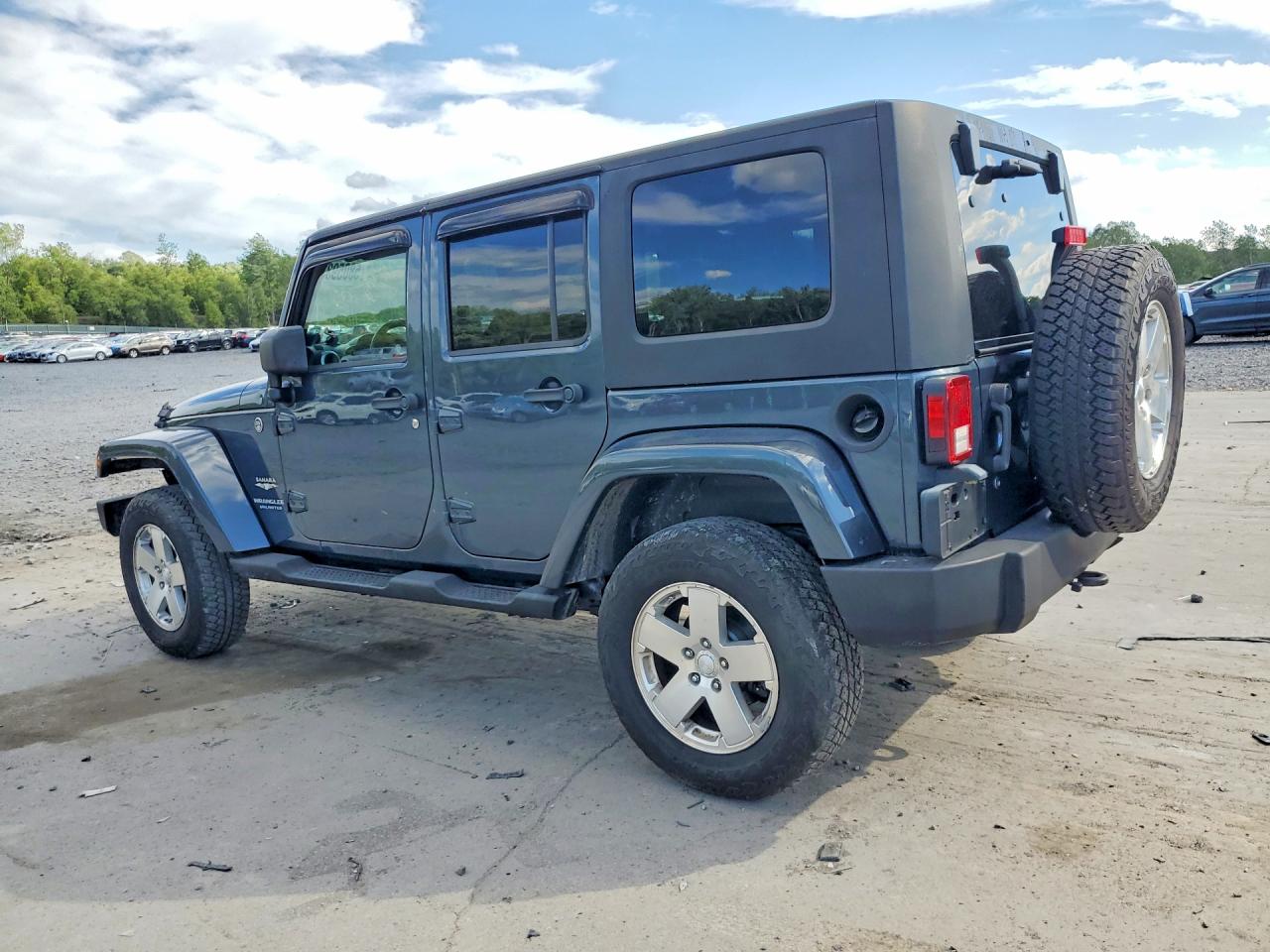 1J4GA59108L604558 · 2008 JEEP WRANGLER UNLIMITED · 2/13