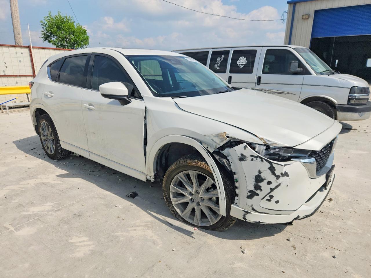 JM3KFBEM3S0779452 · 2025 MAZDA CX-5 · 4/13