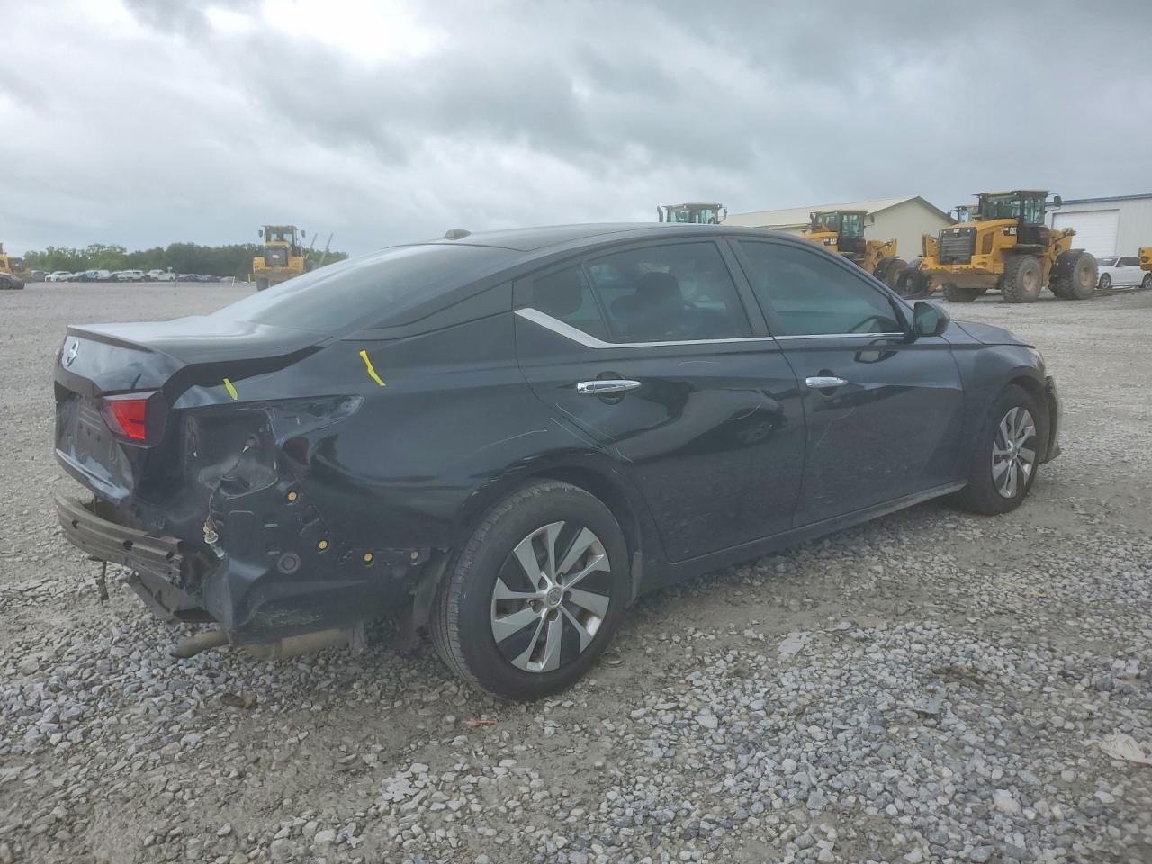 1N4BL4BV8LC154321 · 2020 NISSAN ALTIMA · 3/13