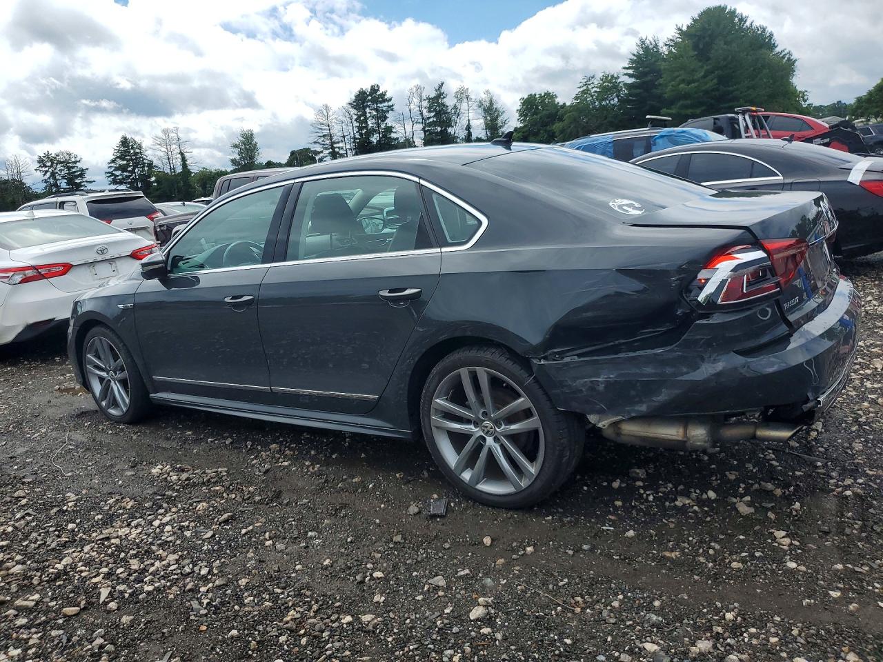 1VWDT7A36HC046269 · 2017 VOLKSWAGEN PASSAT · 2/12