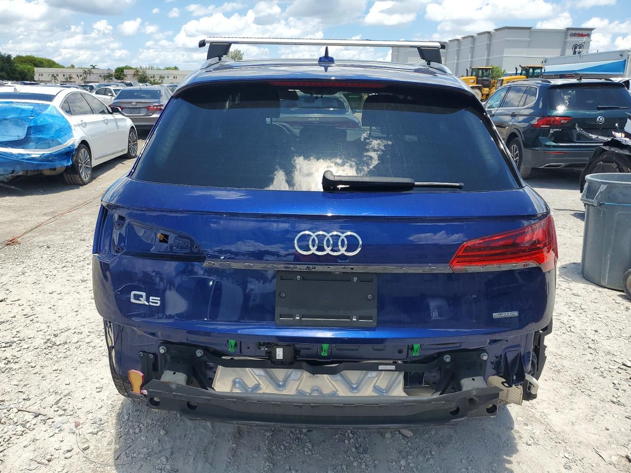 WA1AAAFY4M2102863 · 2021 AUDI Q5 · 6/13