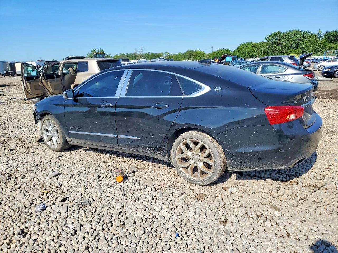 1G1145S34HU134990 · 2017 CHEVROLET IMPALA · 2/12