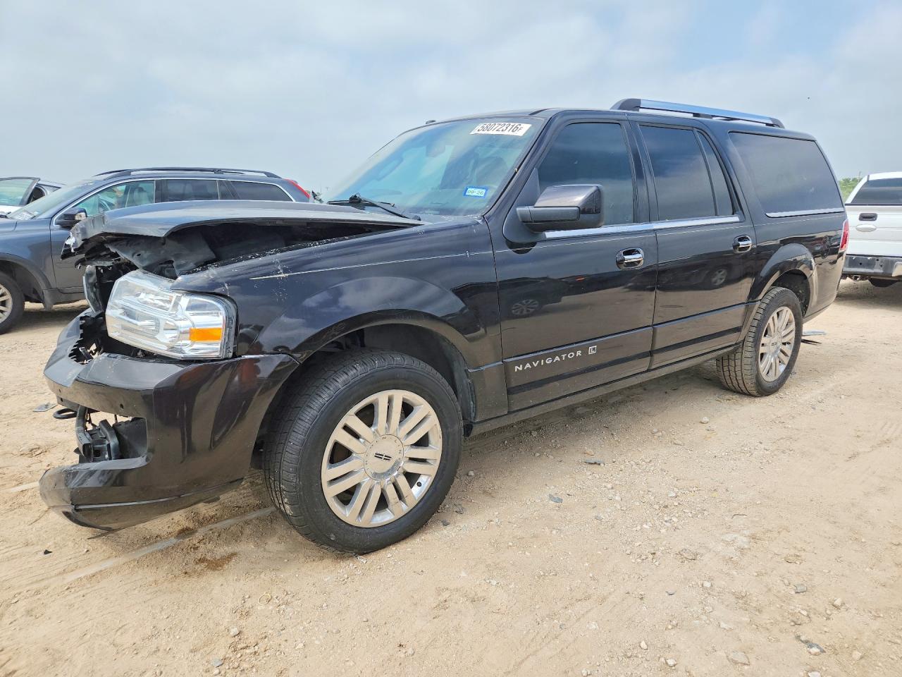 5LMJJ3H57DEL04205 · 2013 LINCOLN NAVIGATOR