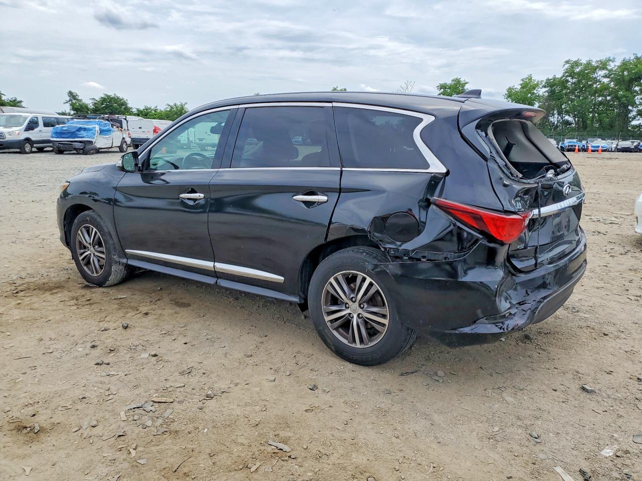 5N1AL0MM5GC518666 · 2016 INFINITI QX60 · 2/13