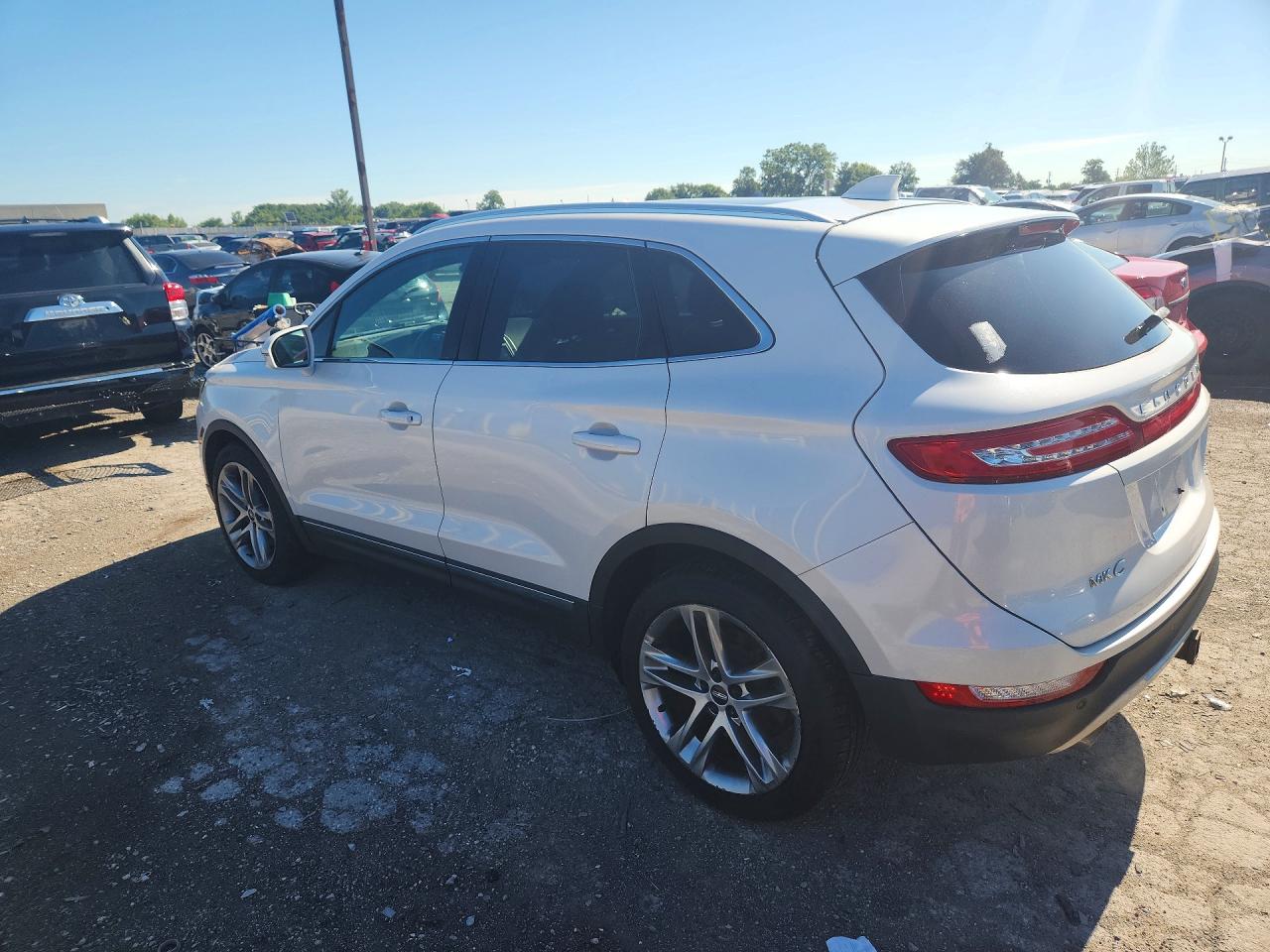 5LMTJ2AH8FUJ33268 · 2015 LINCOLN MKC · 2/13