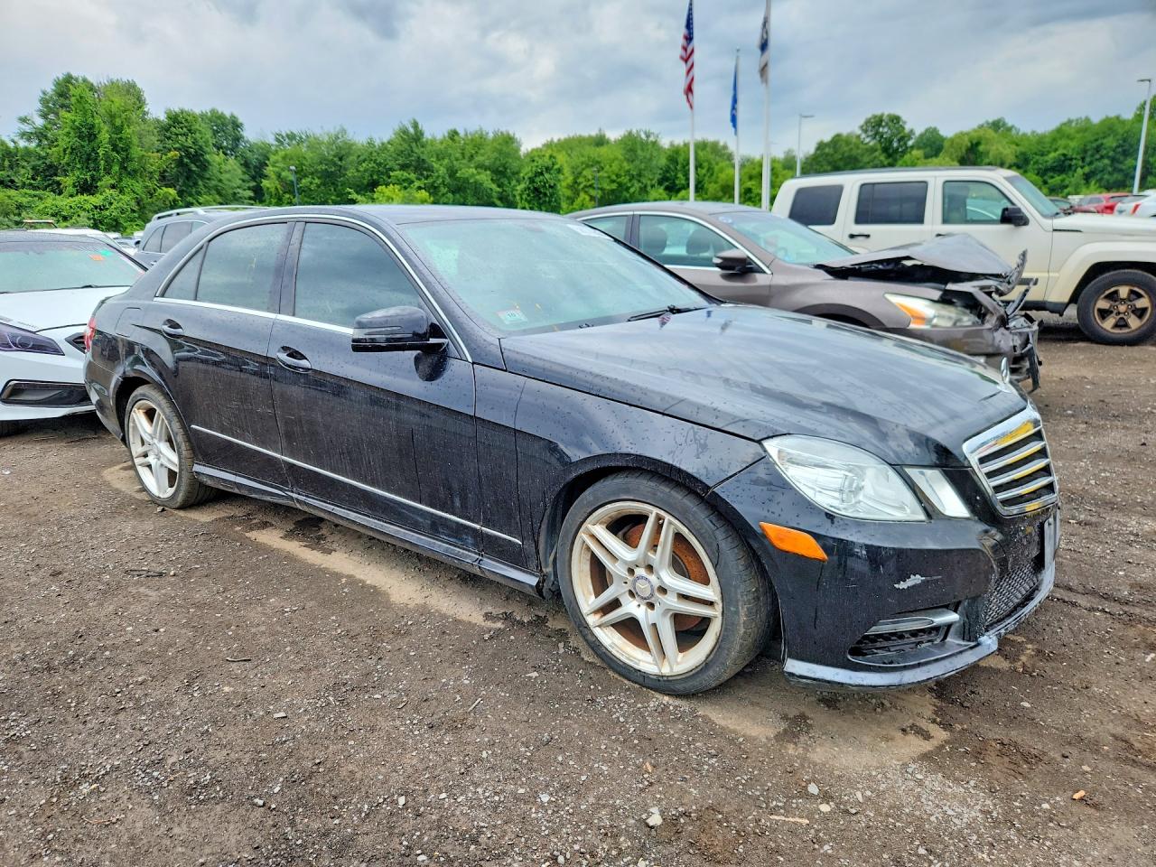 WDDHF8JB5DA739998 · 2013 MERCEDES-BENZ E · 4/12