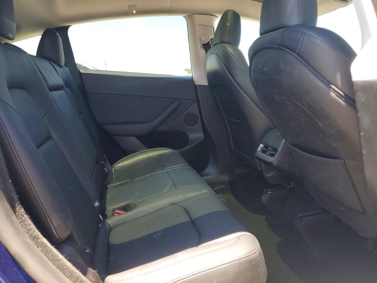 7SAYGDED2SF221835 · 2025 TESLA MODEL Y · 11/13