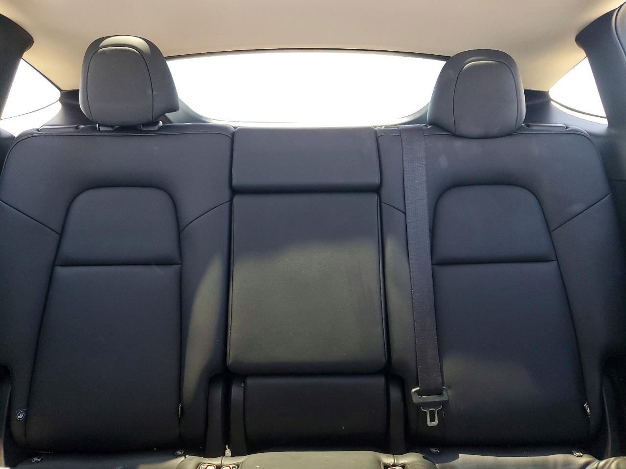 7SAYGDED2SF221835 · 2025 TESLA MODEL Y · 10/13