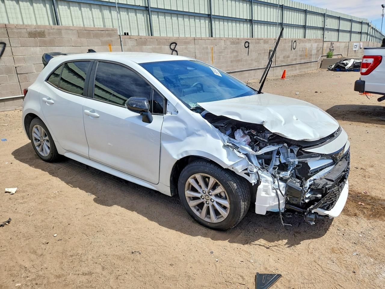 JTND4MBE2T3257682 · 2026 TOYOTA COROLLA HATCHBACK · 4/13