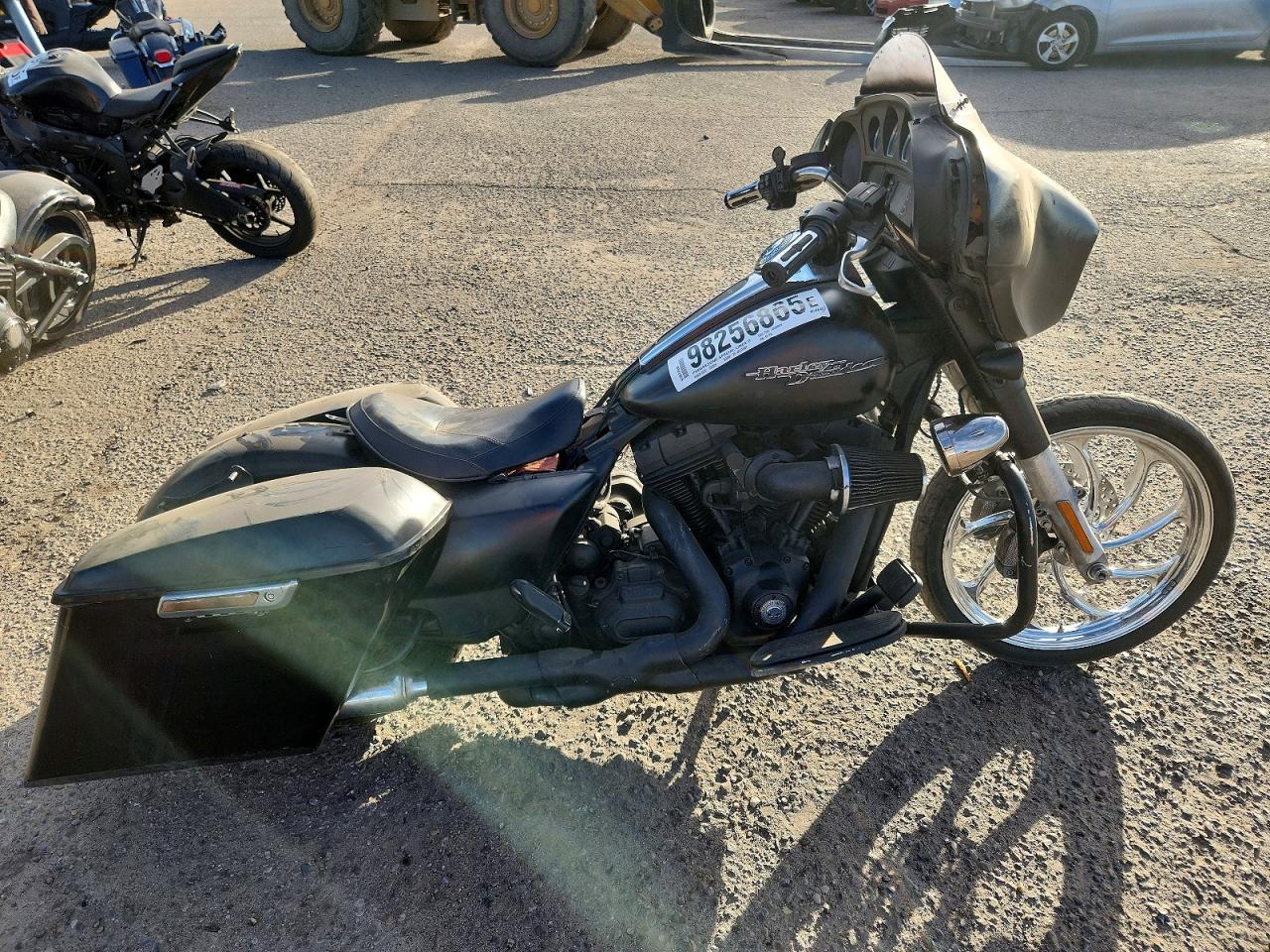 1HD1FDL19TY617268 · 1996 HARLEY DAVIDSON FLHR
