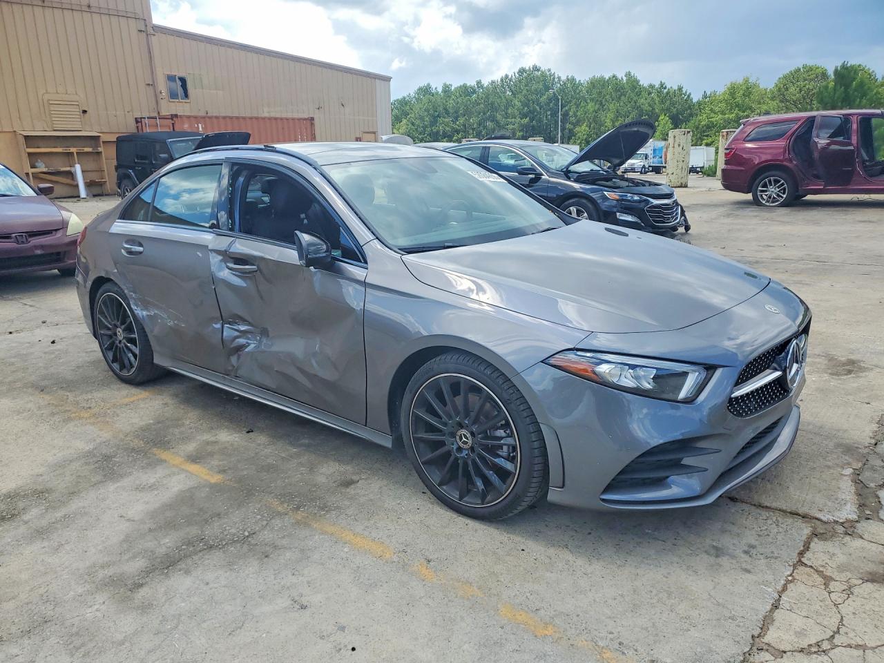 W1K3G4EB3NJ364771 · 2022 MERCEDES-BENZ A · 4/11