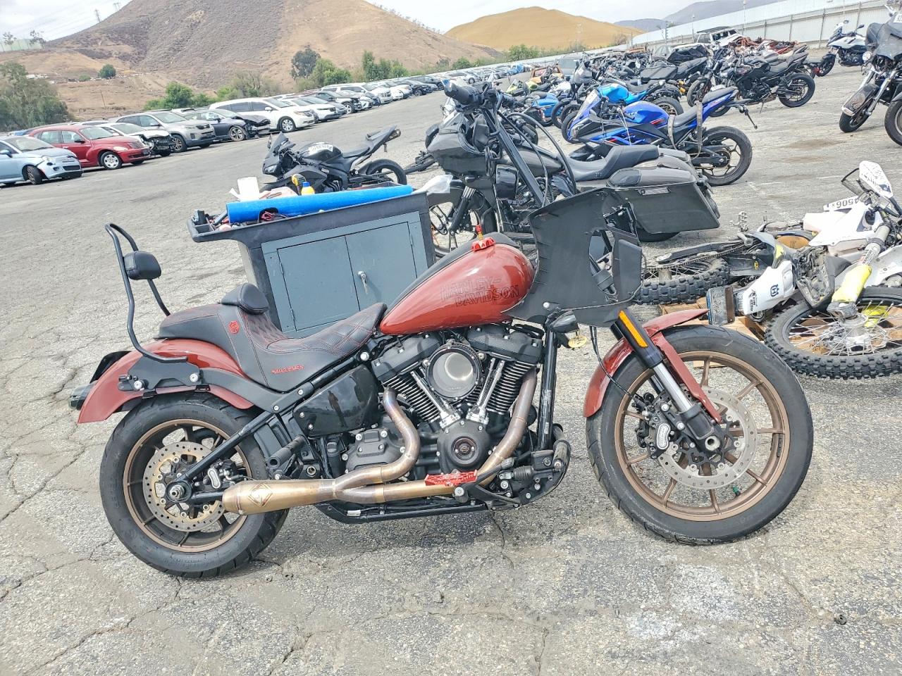1HD1YXZ23RB043838 · 2024 HARLEY-DAVIDSON FXLRST
