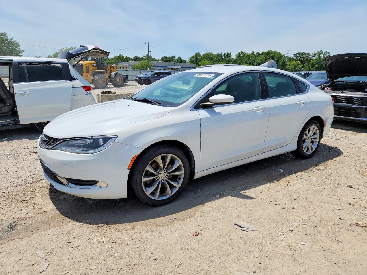 1C3CCCAB9GN126879 · 2016 CHRYSLER 200