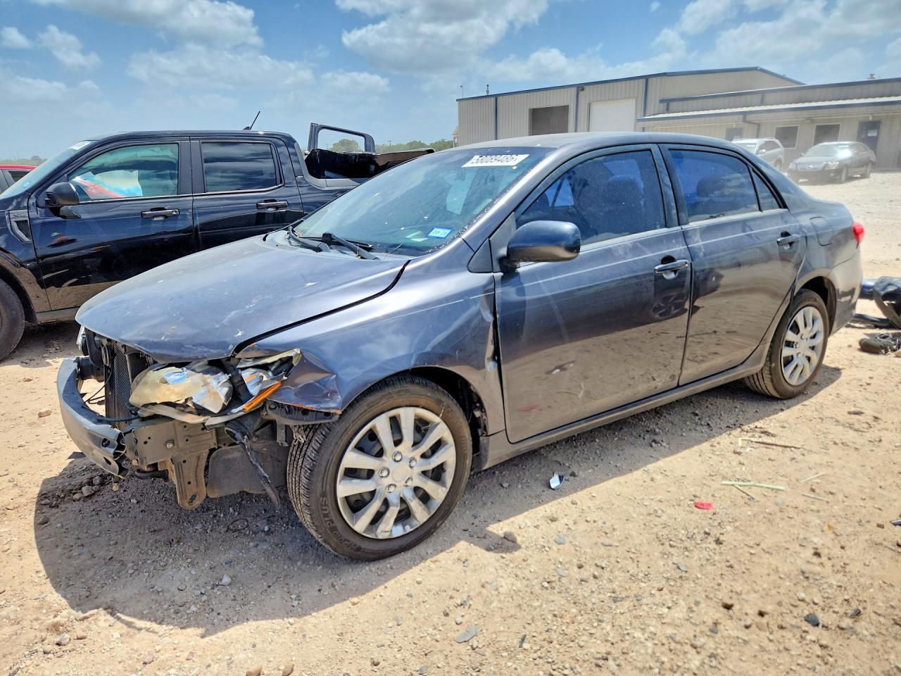 5YFBU4EE2DP115042 · 2013 TOYOTA COROLLA