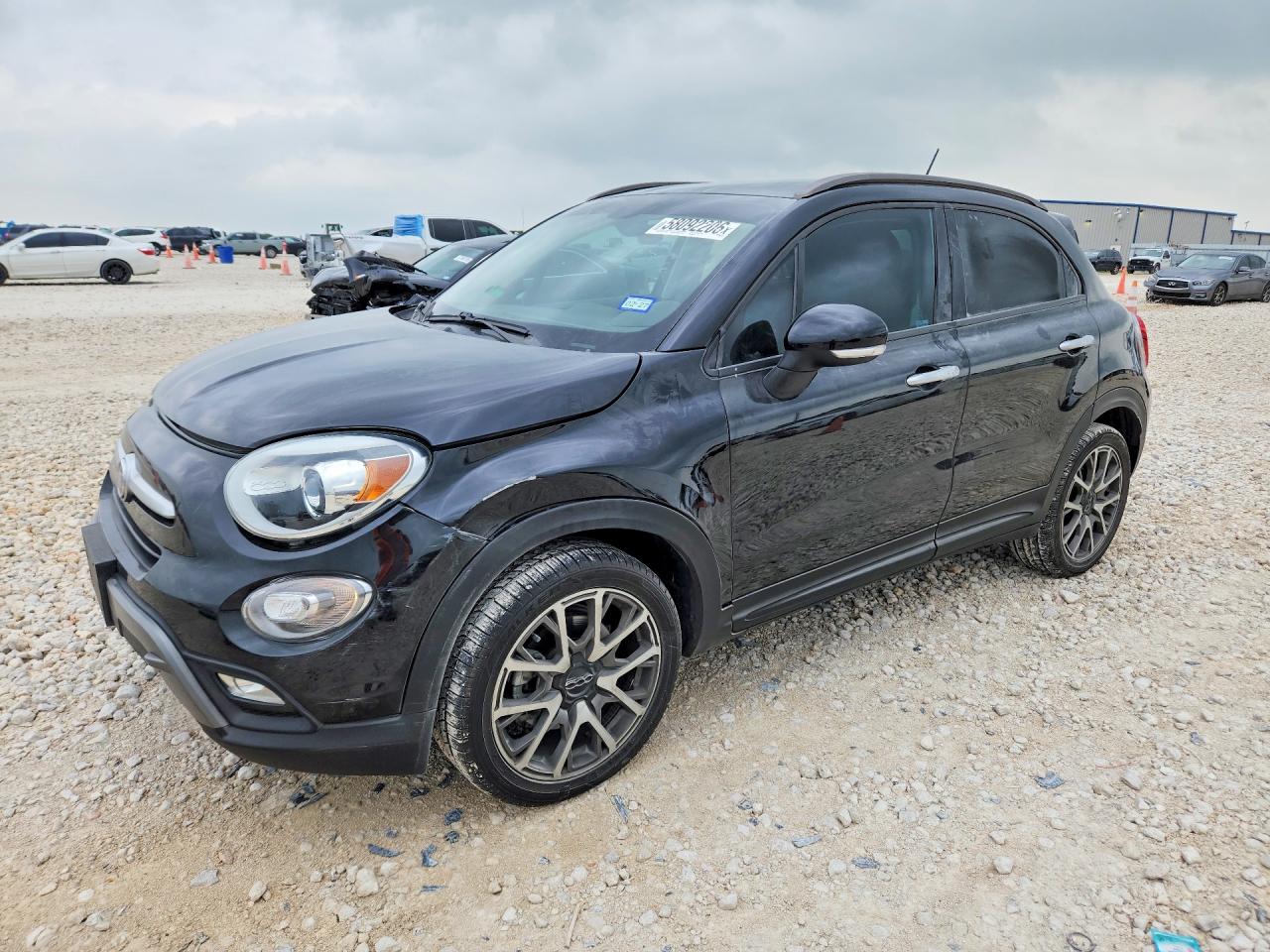 ZFBCFXCB2HP582092 · 2017 FIAT 500X