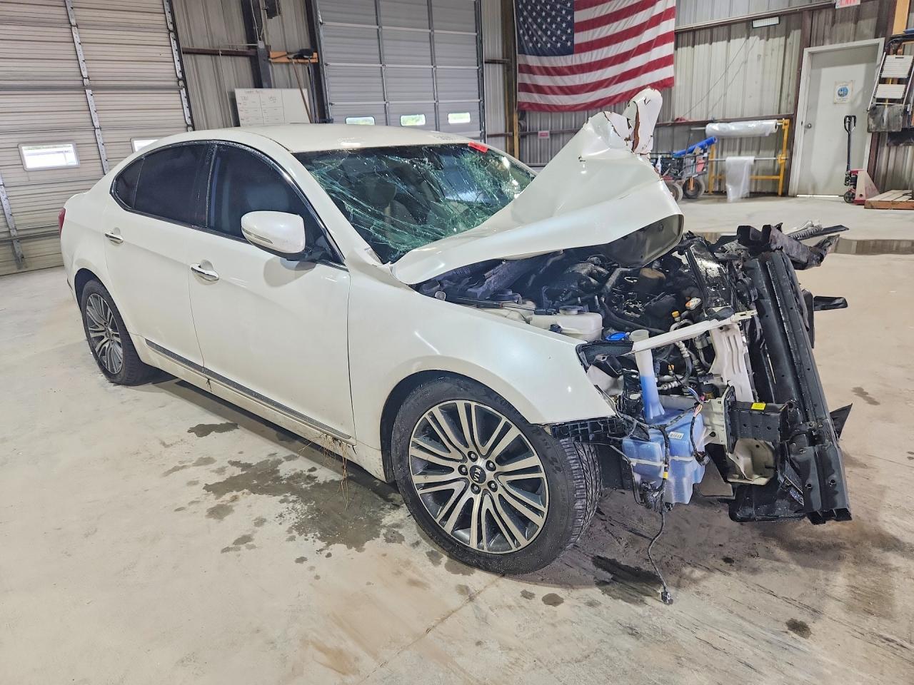 KNALN4D73G5215170 · 2016 KIA CADENZA · 4/12