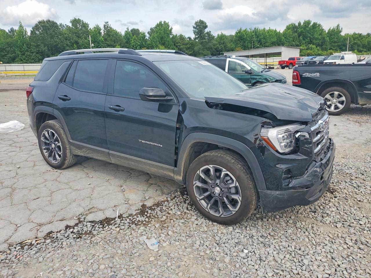 3GKALMEG4TL478720 · 2026 GMC TERRAIN · 4/13