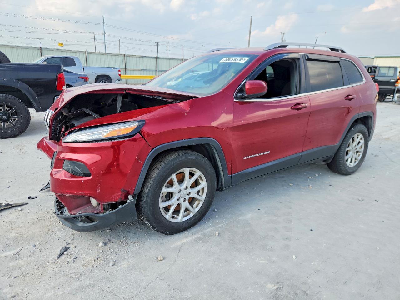 1C4PJLCB3HW640335 · 2017 JEEP CHEROKEE