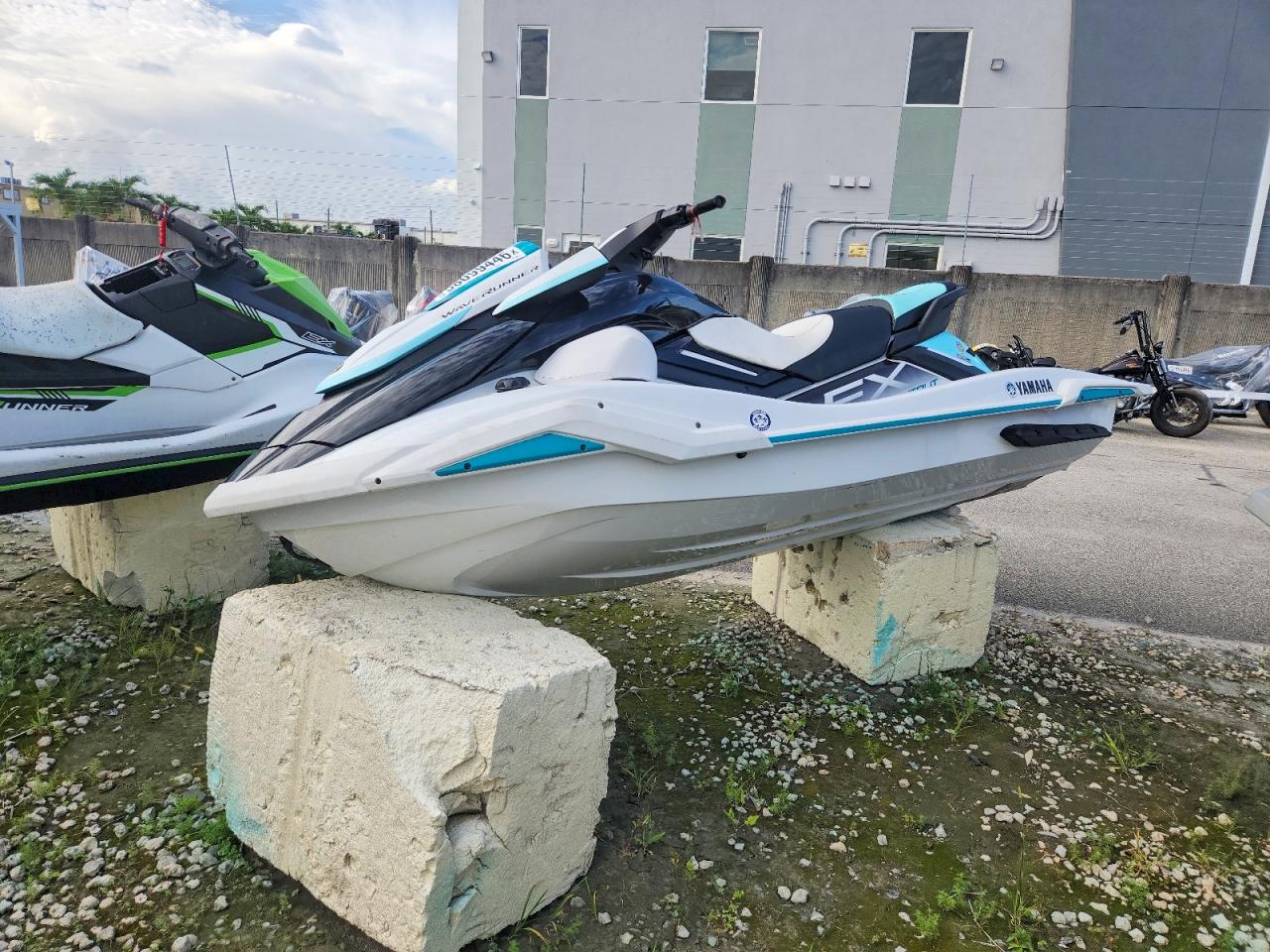 2024 YAM JET SKI