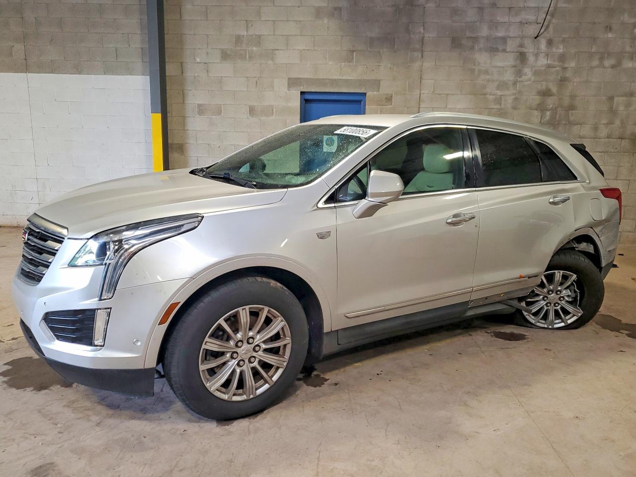 1GYKNARS7HZ319563 · 2017 CADILLAC XT5