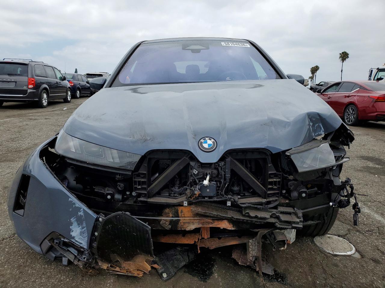 WB543CF01TCV38061 · 2026 BMW IX · 5/13
