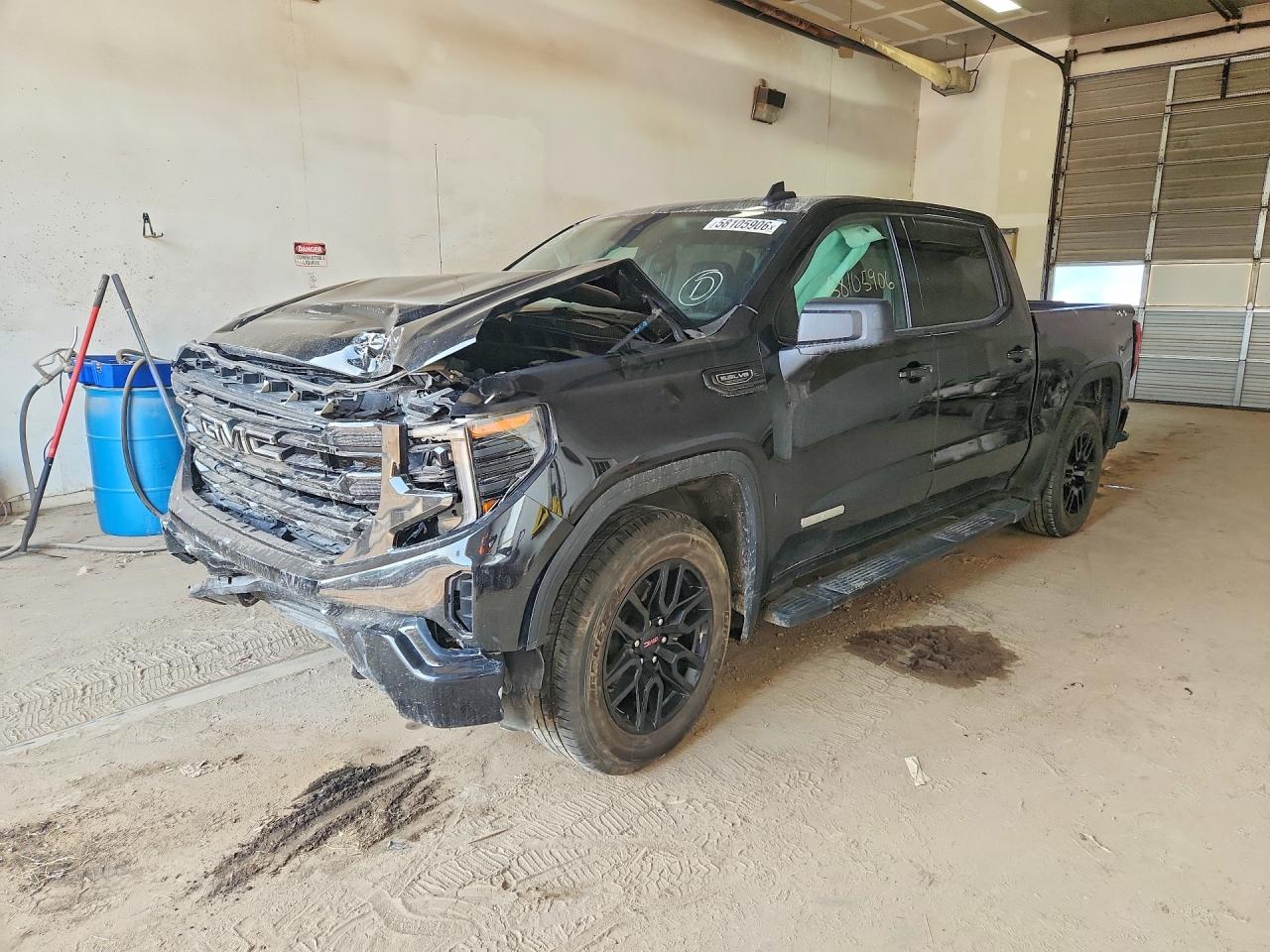 1GTUUCED8NZ643153 · 2022 GMC SIERRA